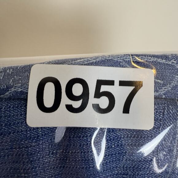 Tommy Bahama Silk Hawaiian Shirt Men's Large Blue 100% Silk Vacation Resortwear - Picture 15 of 15